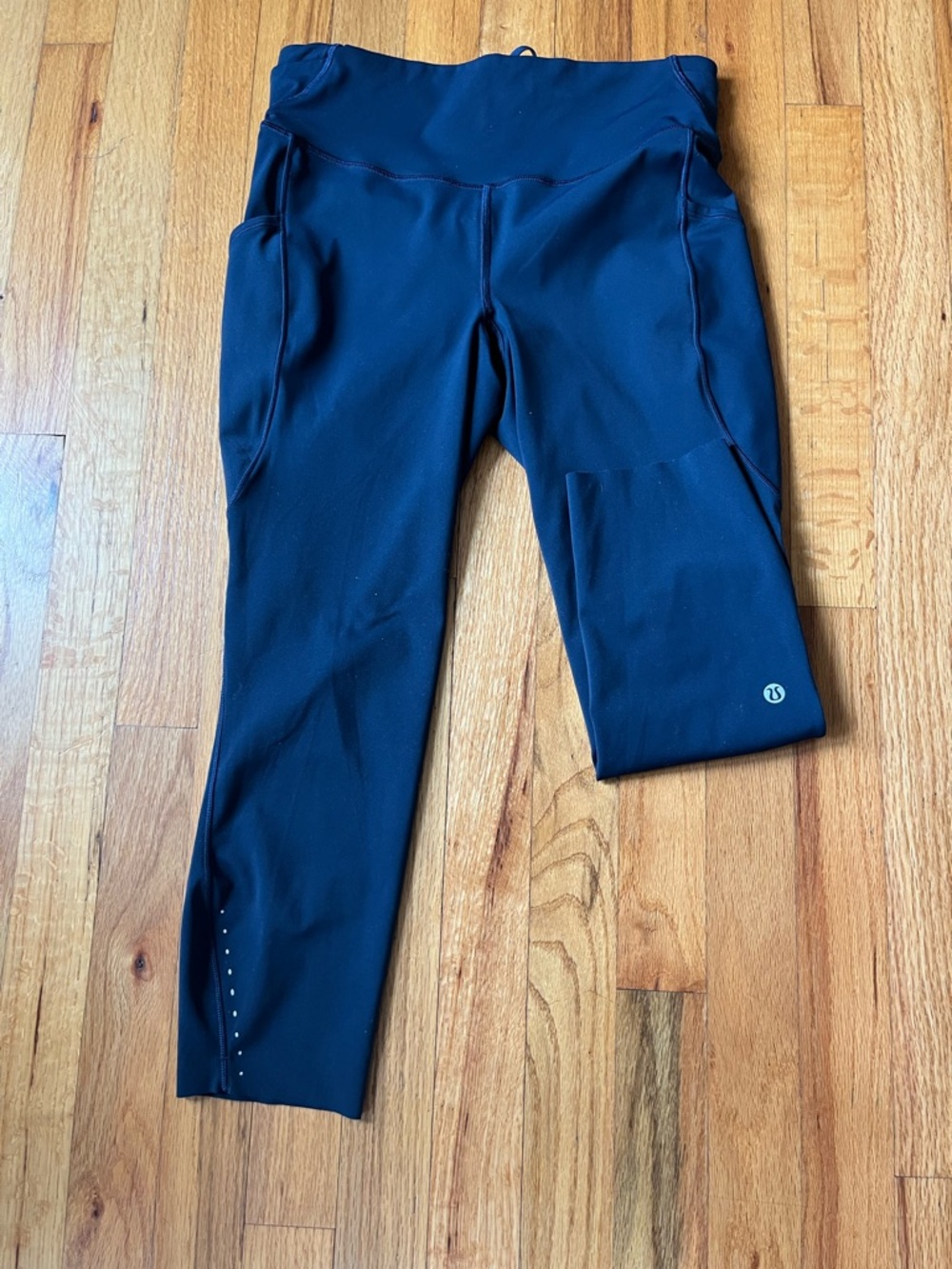 Lululemon Athletic Crop Leggings